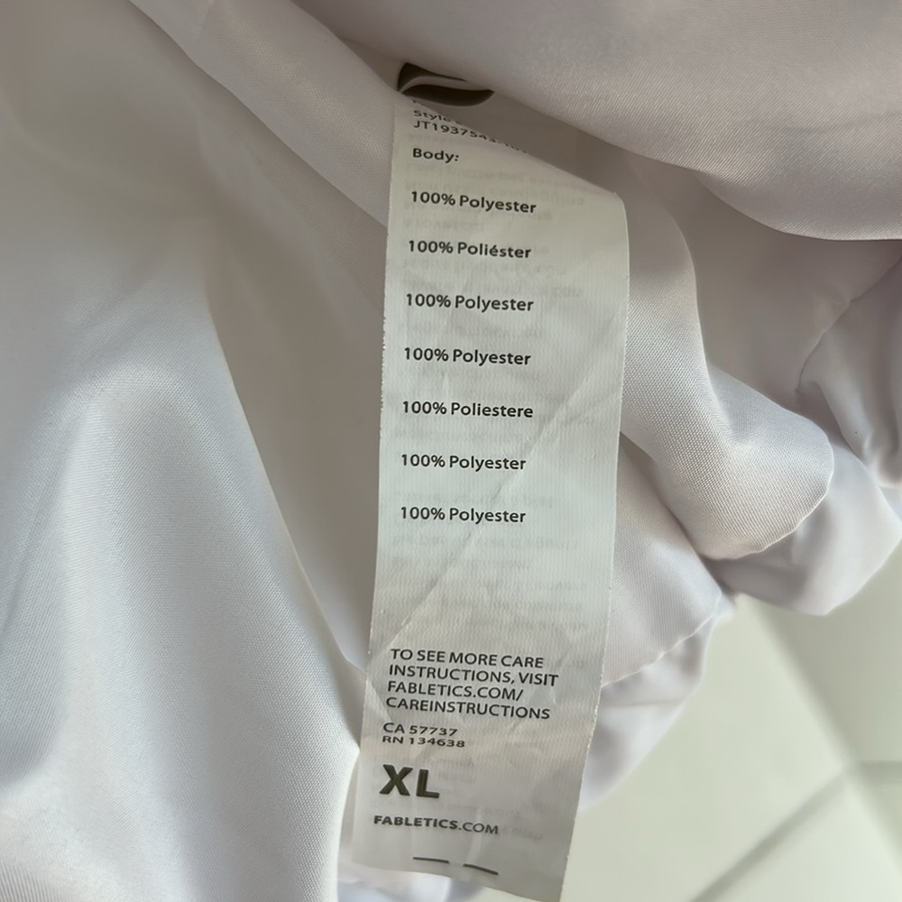 Fabletics Wander Puffer Jacket, White Size Xl - image 6